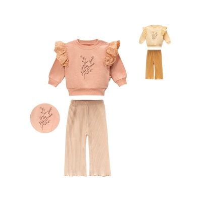 Bukse- og gensersett med volanger